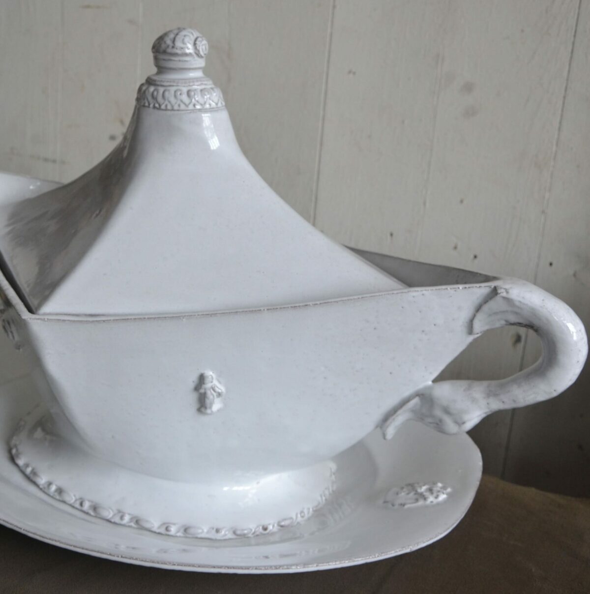 C 020 collection "EMPIRE"