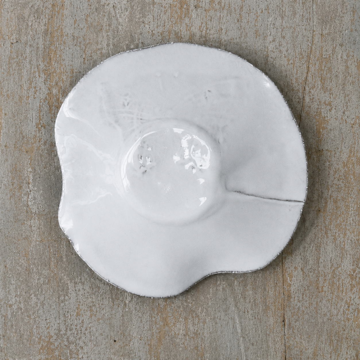 F 048 064 000