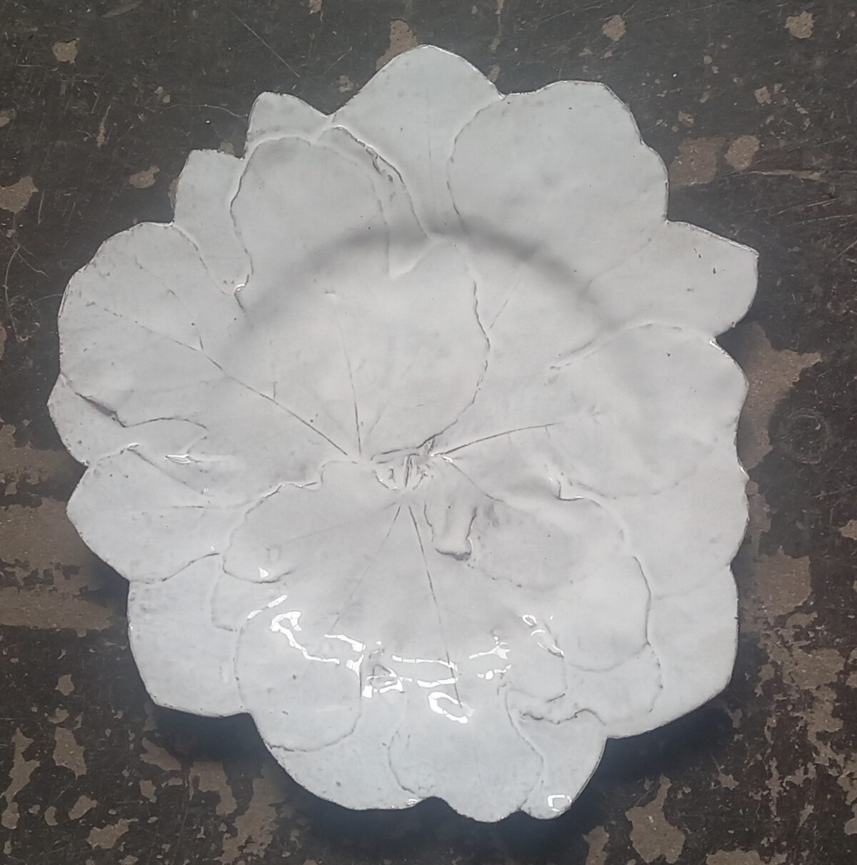 F 076 010 000