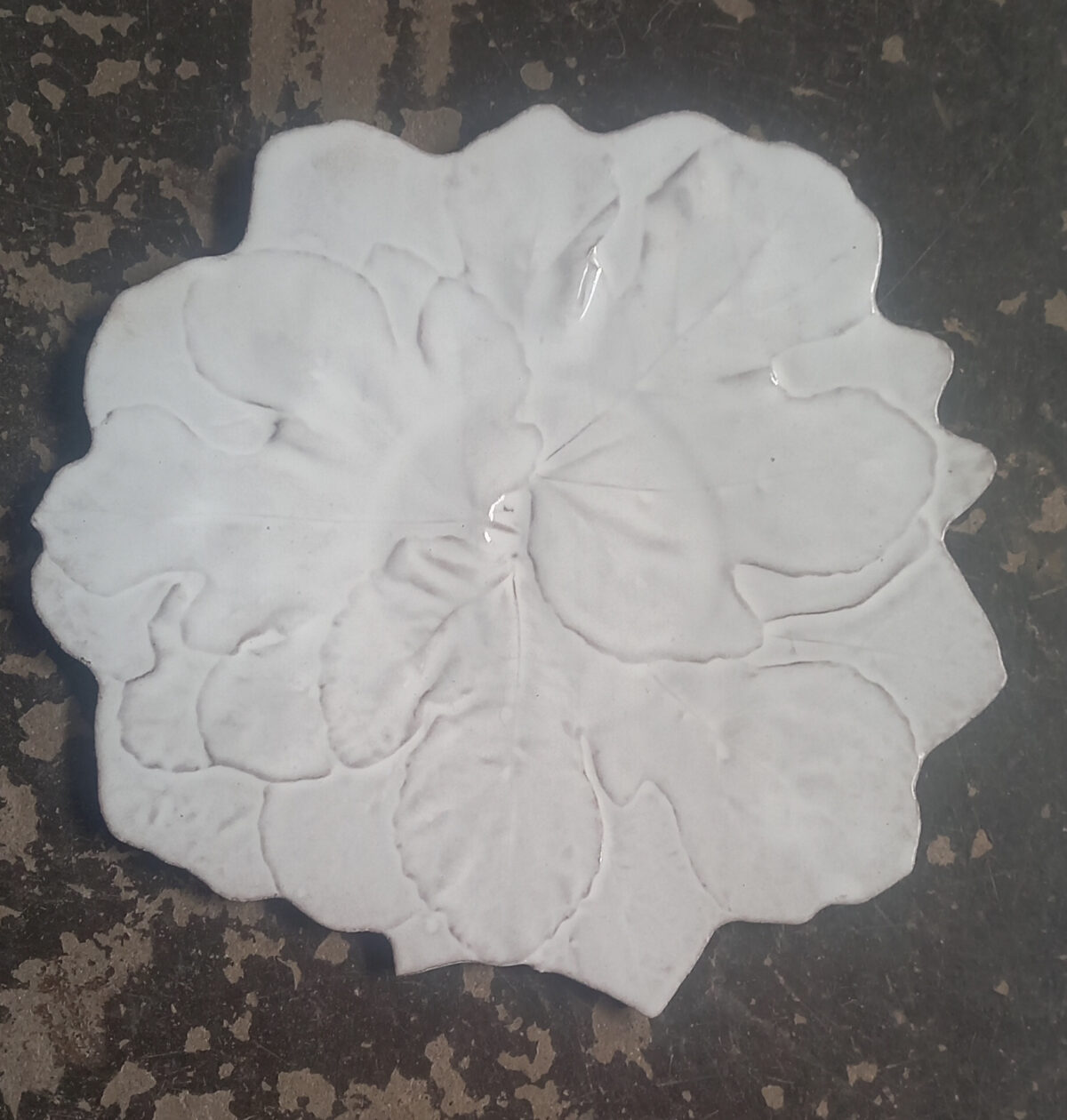 F 076 011 000
