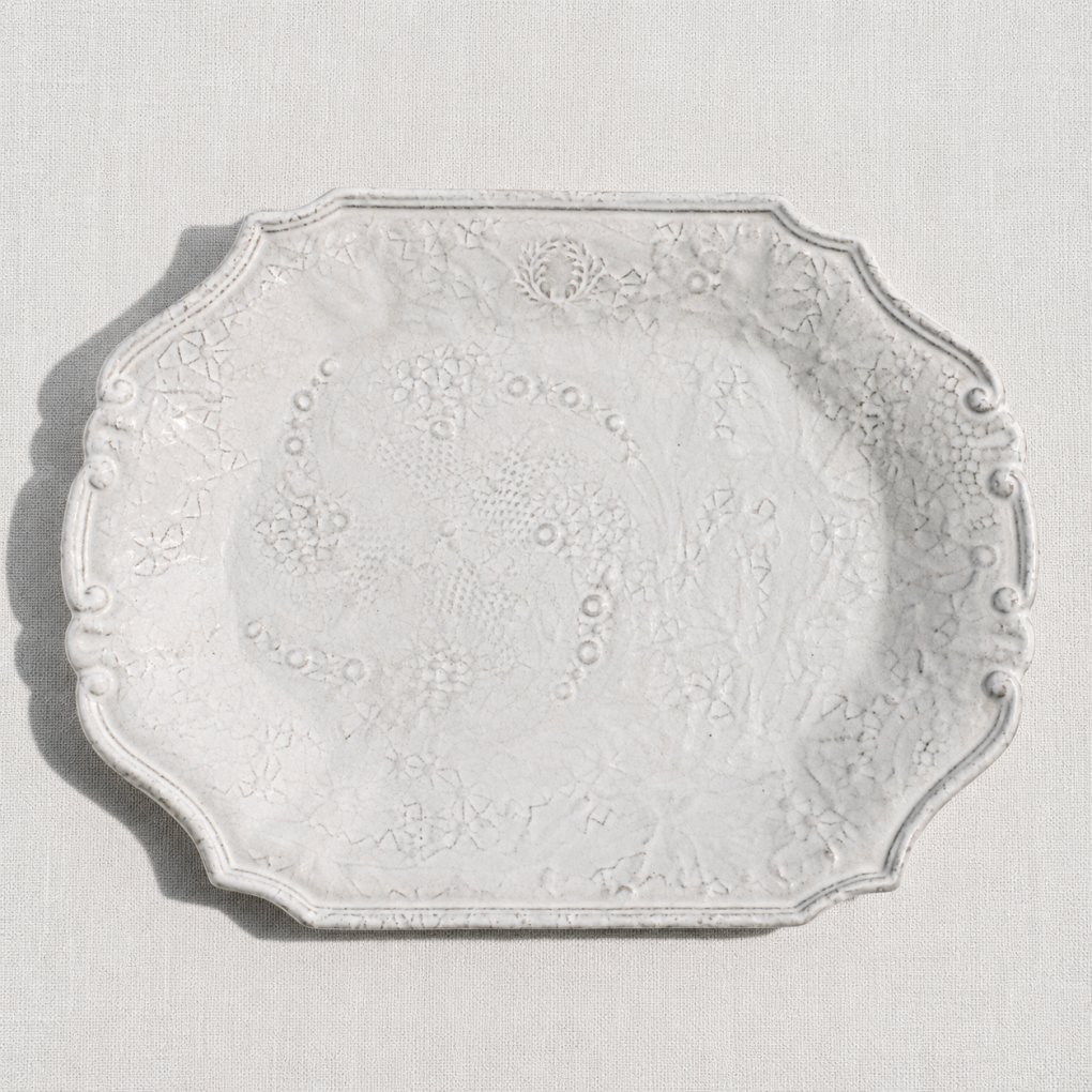 F 002 001 001