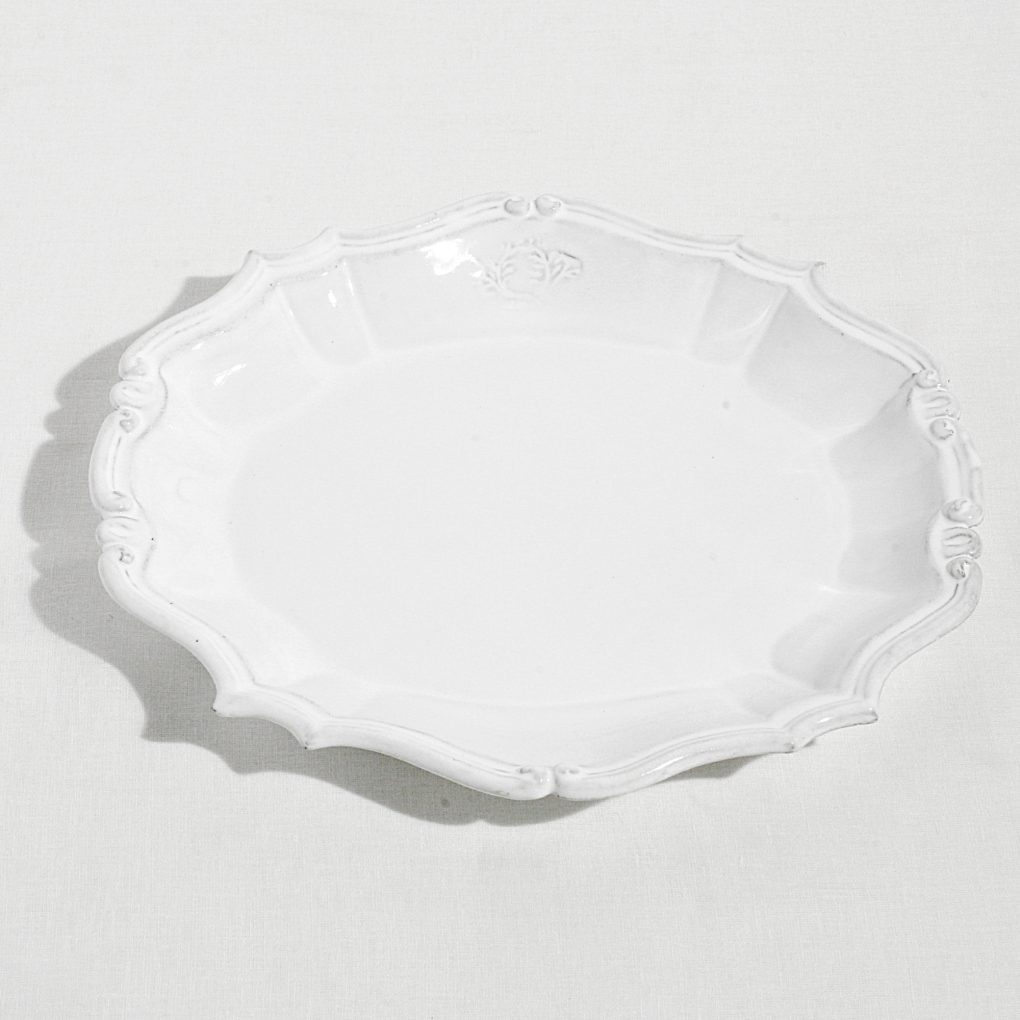 F 002 024 000