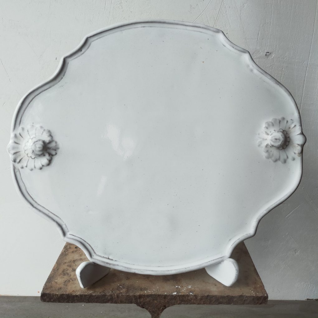 F 077 004 000