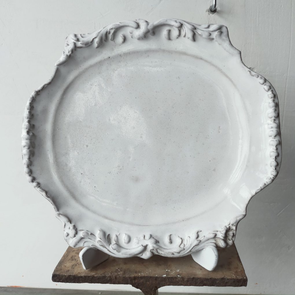 F 030 002 000