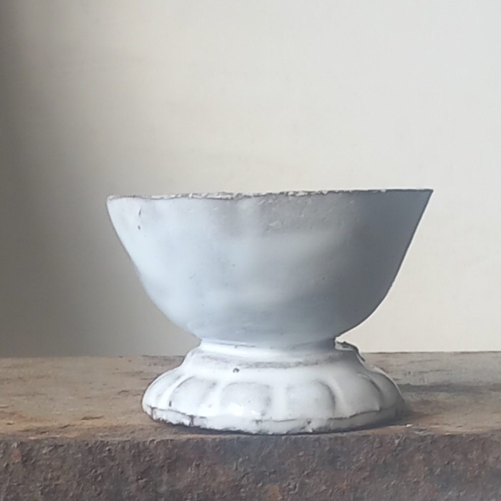 F 070 043 000