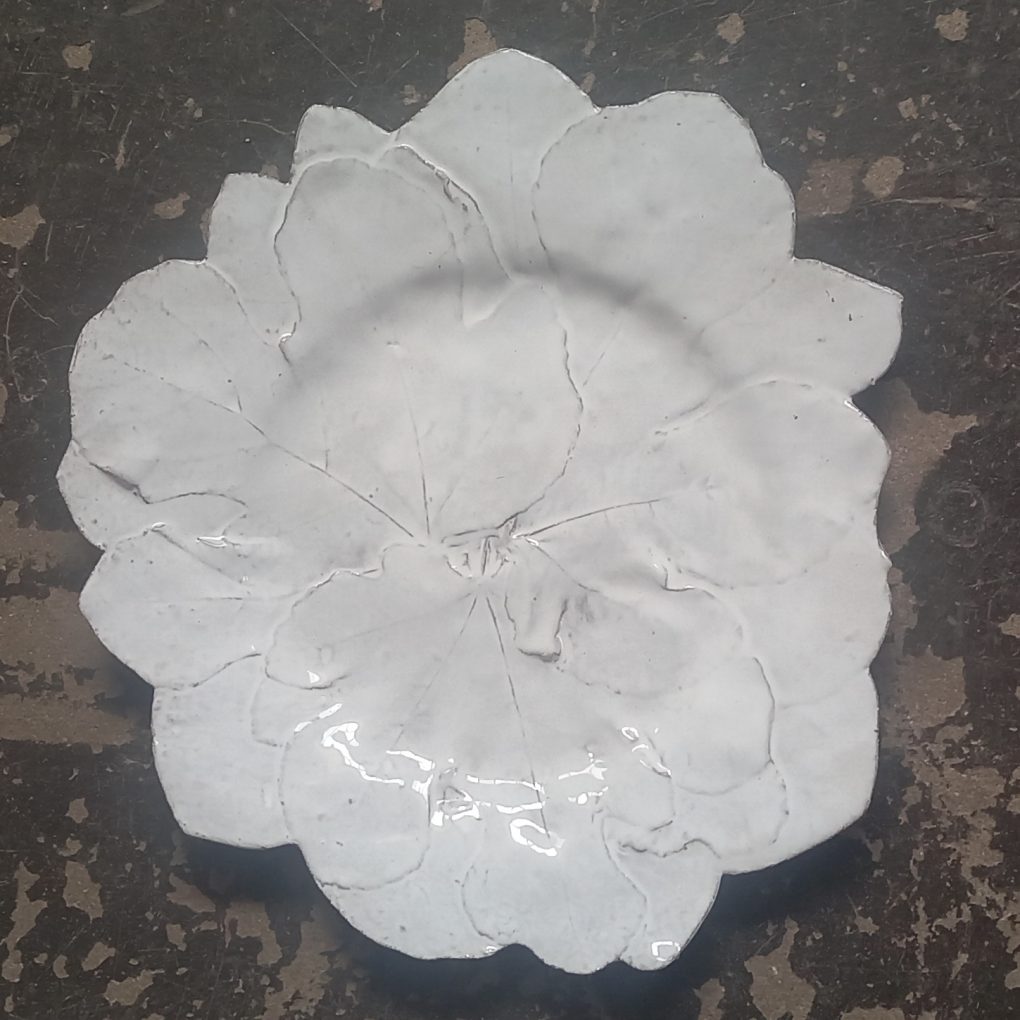 F 076 010 000