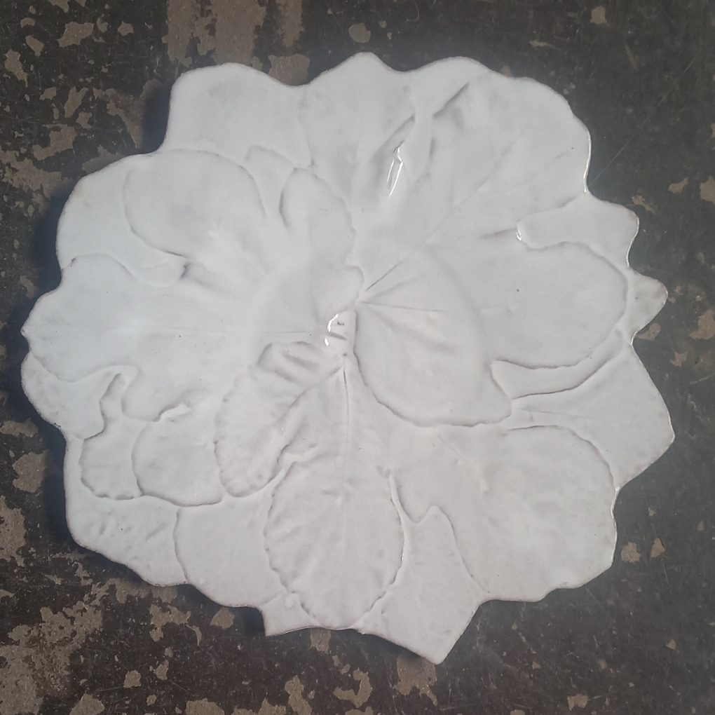 F 076 011 000