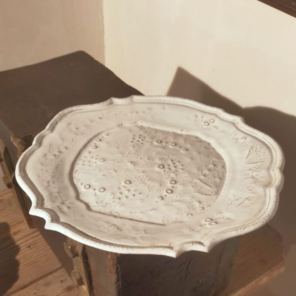 C 002 010 001